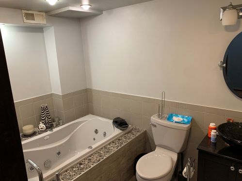 3221 Leavitt St, Chicago IL 60608-6016 exterior