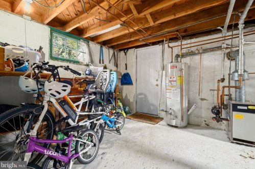 410 Melbourne Ave, Silver Spring MD 20901-2818 exterior