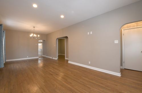 10730 Kedzie Ave, Chicago IL 60629-3532 exterior