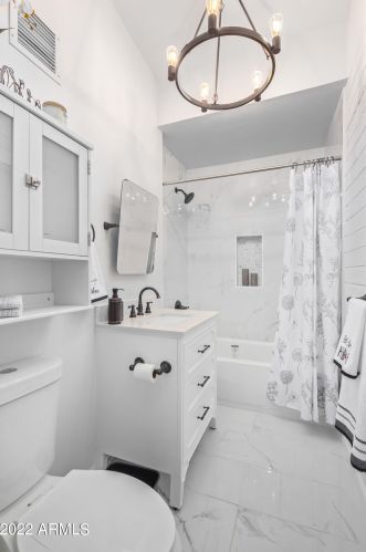 2214 7th Ave, Phoenix AZ 85007-1503 exterior