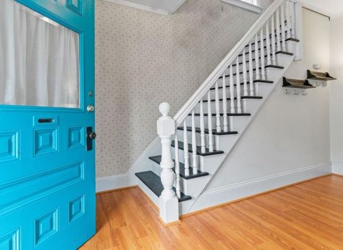 113 Oakland Ave, Providence RI 02908-3632 exterior