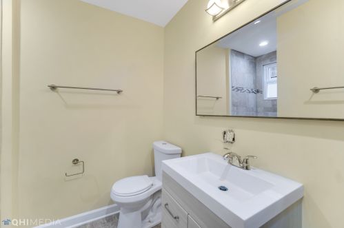 11932 La Salle St, Chicago IL  60628-6110 exterior