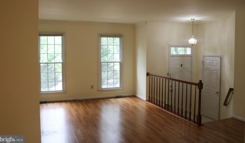 11023 Cedarwood Dr, Rockville MD  20852-3457 exterior