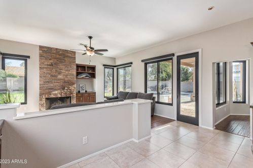 3291 Del Rio St, Chandler AZ  85226-2305 exterior