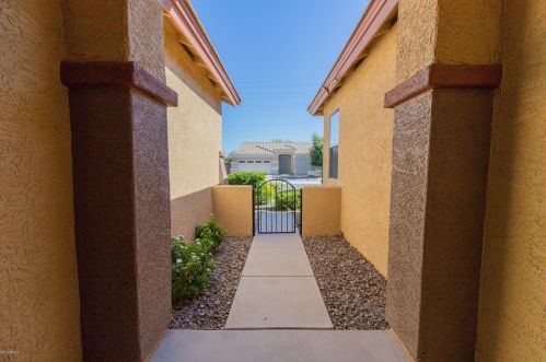 2270 Aloe Pl, Chandler AZ  85286-3003 exterior