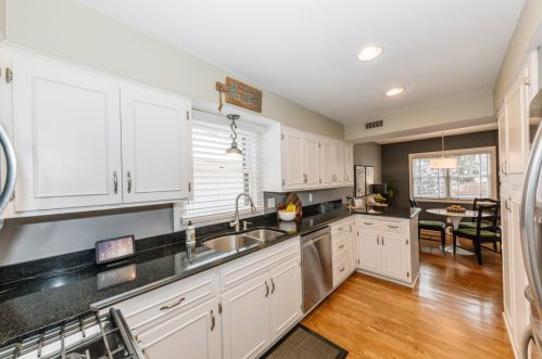 5030 Larkin St, Milwaukee WI 53217-5754 exterior