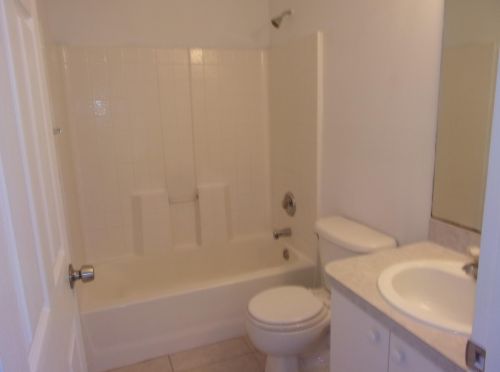 1407 Grapeland Ave, Fort Pierce FL 34952-4951 exterior