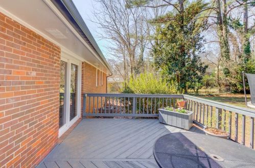 4066 Spg Mdw Rd, Tucker GA 30084-2165 exterior