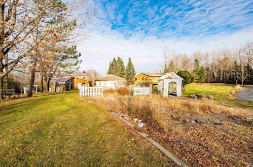 3852 Beyer Rd, Duluth MN 55803-9312 exterior