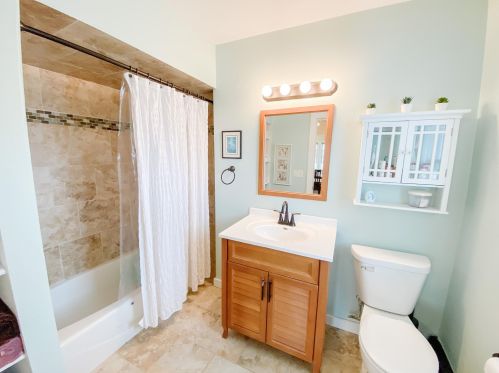 2354 74, Milwaukee WI 53214-3004 exterior