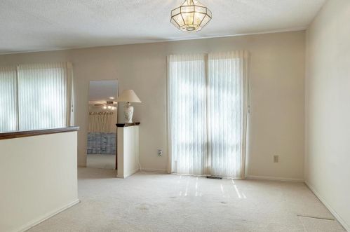 12079 Craig Vw Dr, Saint Louis MO 63146-5211 exterior