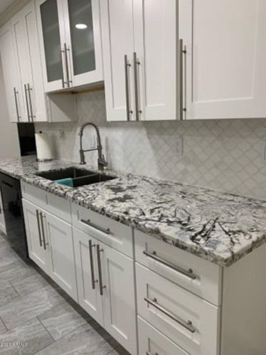 6854 36 Dr, Phoenix AZ 85053-4613 exterior