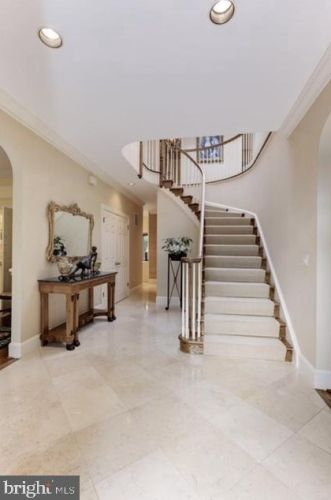 3239 Ellicott St, Washington DC  20008-2061 exterior