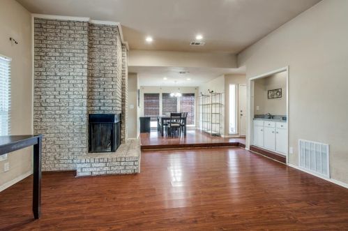 12333 Ferris Creek Ln, Dallas TX  75243-2910 exterior