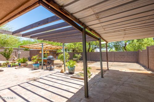 6821 Coronado Rd, Phoenix AZ 85008-3723 exterior