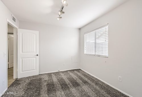 15228 23 Dr, Phoenix AZ 85085-4715 exterior