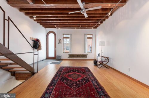 1124 13 St, Philadelphia PA 19147-4534 exterior