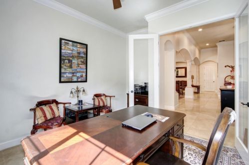 1086 Souza Dr, Folsom CA 95762-7556 exterior