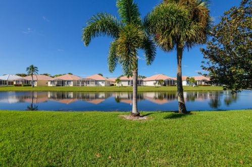 1027 Tuscany Dr, Fort Pierce FL  34986-2188 exterior