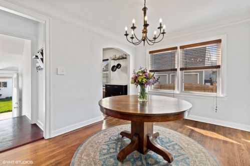 4815 Mulligan Ave, Chicago IL 60630-2921 exterior