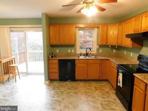 557 Limerick Ctr Rd, Limerick PA 19468-1238 exterior