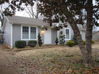 108 Vanderford Ln, Smyrna, TN 37167-3916