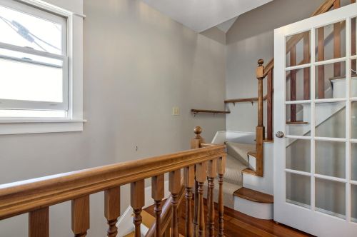 9 Arch St, Dover NH 03820-3627 exterior