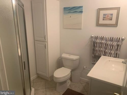 3357 Woodland Cir, Huntingdon Valley PA 19006-4246 exterior