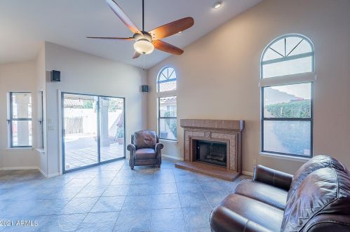 1620 Desert Broom Dr, Chandler AZ 85286-2341 exterior