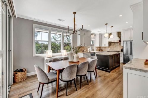 10220 Ferrey Dr, Tustin, CA 92782-1445