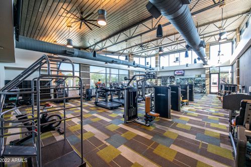 22417 29 Pl, Phoenix AZ 85040 exterior