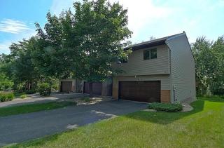 693 Dorland Rd, Saint Paul MN  55119-5835 exterior