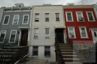 187 11th St, Brooklyn NY  11235-5017 exterior