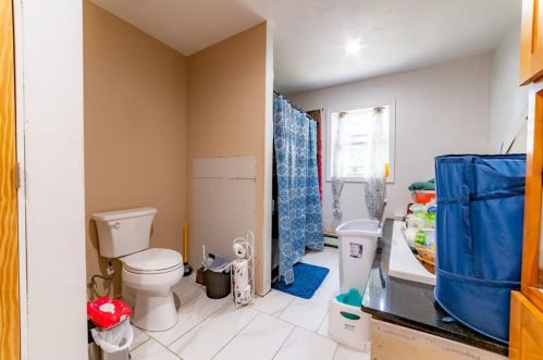 2 Eagle St, Providence RI 02909-1058 exterior