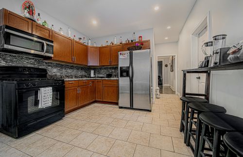 4706 13th St, Chicago IL 60804-1507 exterior