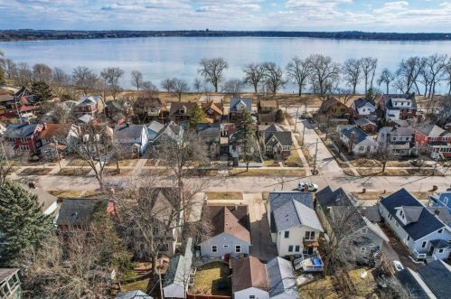 1858 Rutledge St, Madison WI  53704-5543 exterior