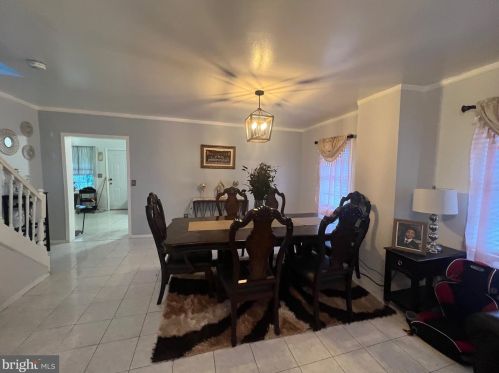 525 River Dr, Camden NJ  08110-2917 exterior