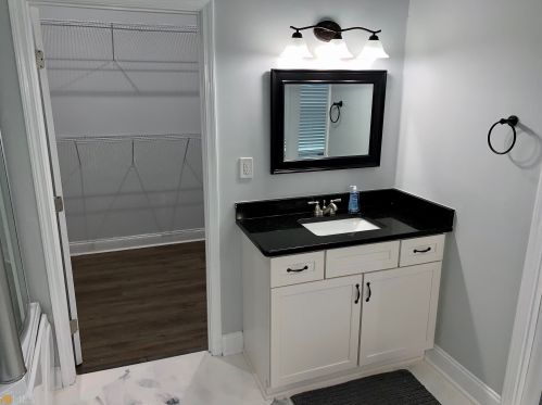 2062 Detroit Ave, Atlanta GA  30314-1105 exterior