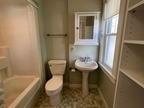 719 Pne St, Manitowoc WI 54220-2810 exterior