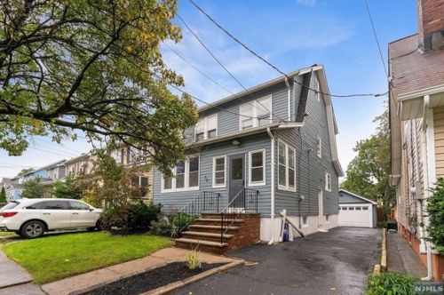 72 Hughes St, Maplewood NJ  07040-3304 exterior