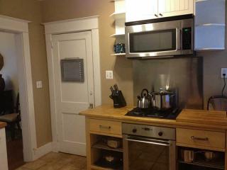 1525 Negley Ave, Pittsburgh PA  15217-1419 exterior