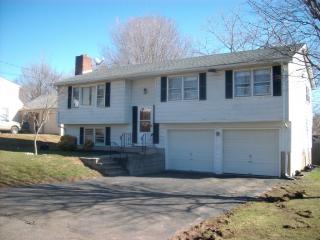 47 Lowe Ave, Meriden, CT 06450-4702