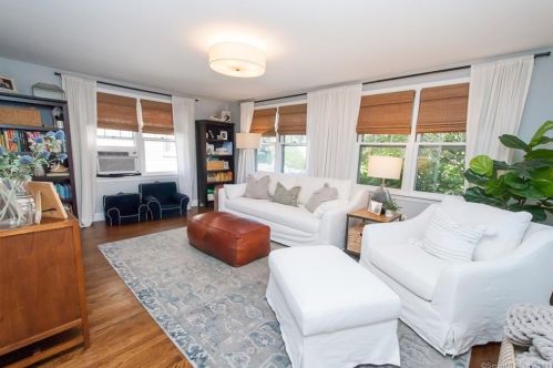 1 Ambler Dr, Norwalk CT 06851-5201 exterior