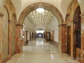 141 4th St, Saint Paul MN  55101-1627 exterior