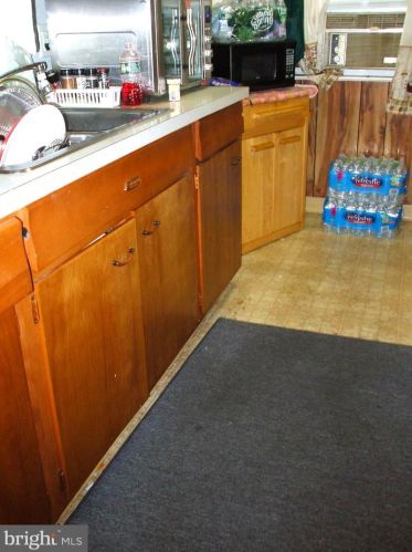 242 Avon Rd, Chester PA 19015-3308 exterior