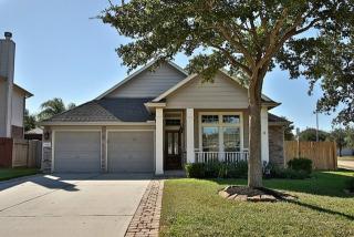 9411 Castlegap Dr, Spring TX  77379-4366 exterior