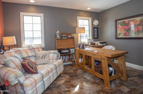 21259 Madison Ave, Big Rapids MI 49307-9754 exterior