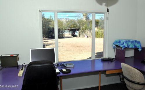 4114 Monte Vis Dr, Tucson AZ 85712-5516 exterior