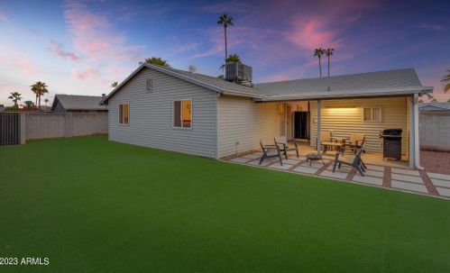 970 Gary Dr, Chandler AZ  85225-1437 exterior