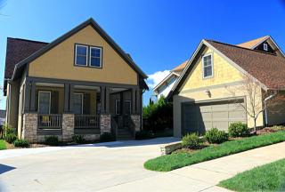 1674 Olmsted Dr, Asheville NC  28803-1937 exterior